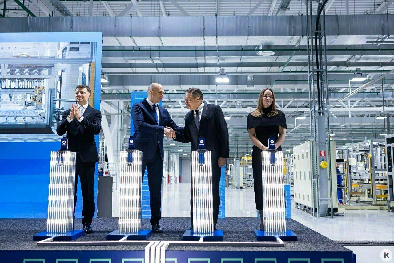 В Немане открыли первую в России гигафабрику по производству батарей для электромобилей и электробусов