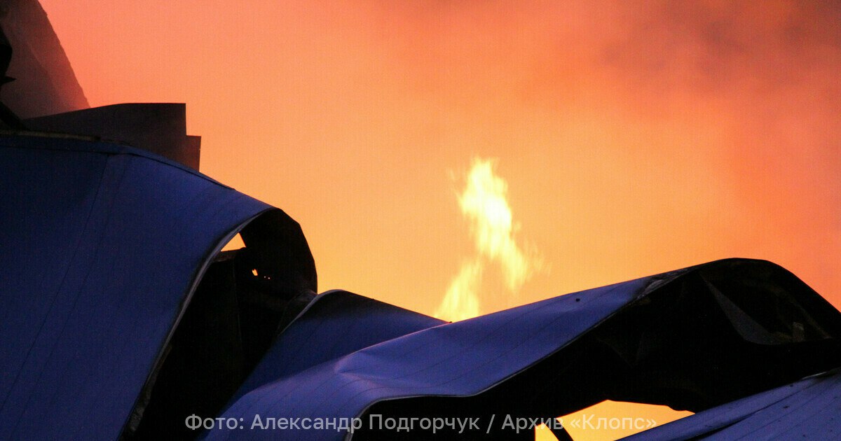 Тревожное воскресенье: в Светлогорске за сутки сгорели автомобиль, сарай и строительная бытовка