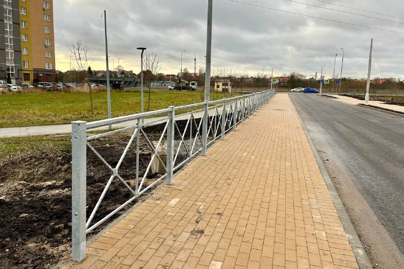 «Открыли для машин и пешеходов»: в Калининграде завершают строительство улицы Катериничева «Открыли для машин и пешеходов»: в Калининграде завершают строительство улицы Катериничева