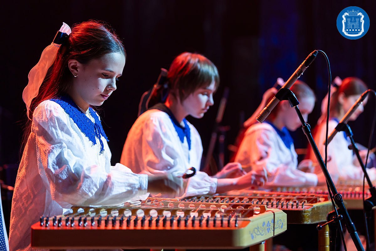 В светлогорском «Янтарь-Холле» прошла церемония награждения «Одарённые дети – надежда России!» В светлогорском «Янтарь-Холле» прошла церемония награждения «Одарённые дети – надежда России!»