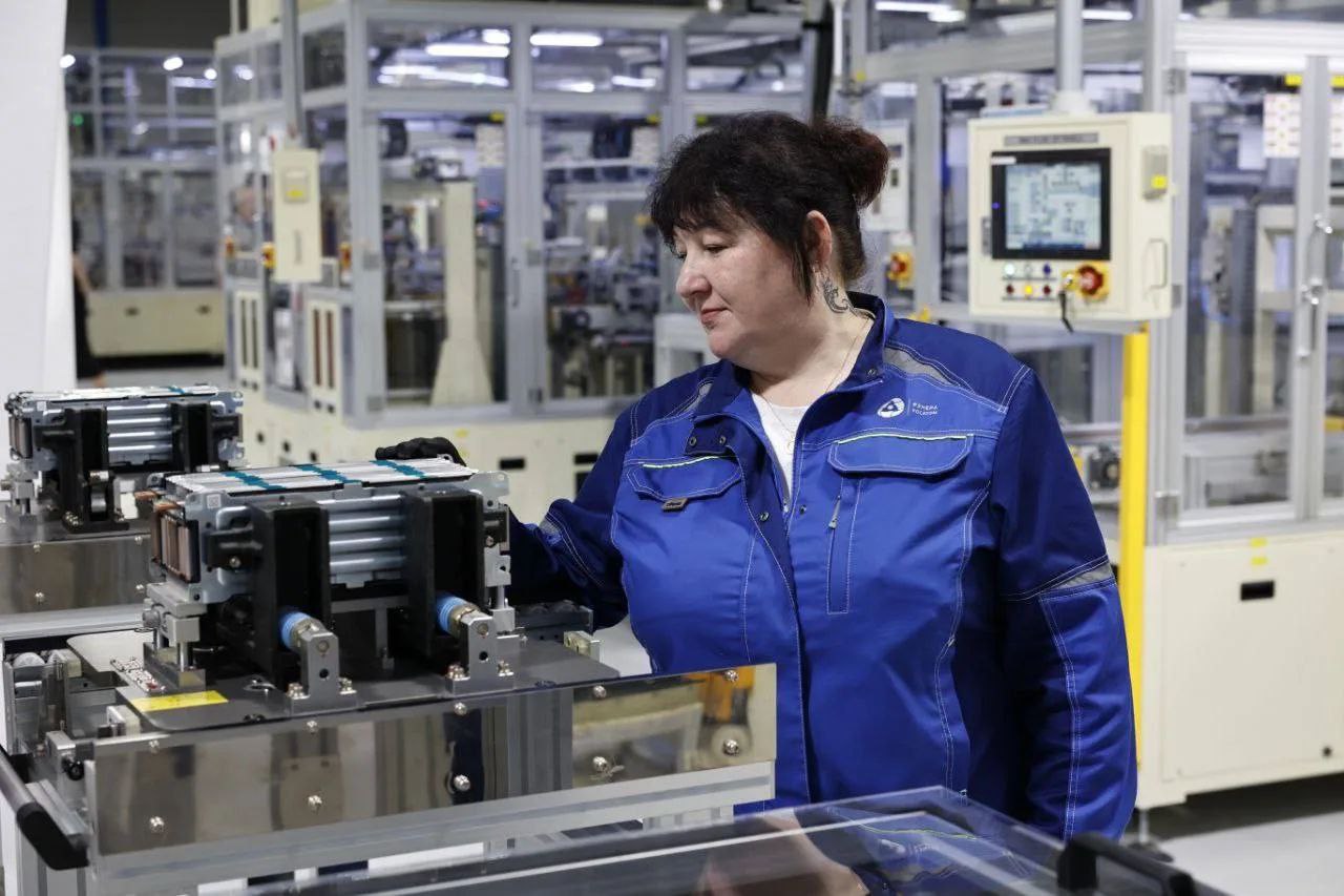 Гигафабрику под Неманом ввели в опытно-промышленную эксплуатацию Гигафабрику под Неманом ввели в опытно-промышленную эксплуатацию