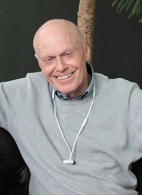 "Мне стыдно за Латвию", – признался бывший глава правительства и МИД республики