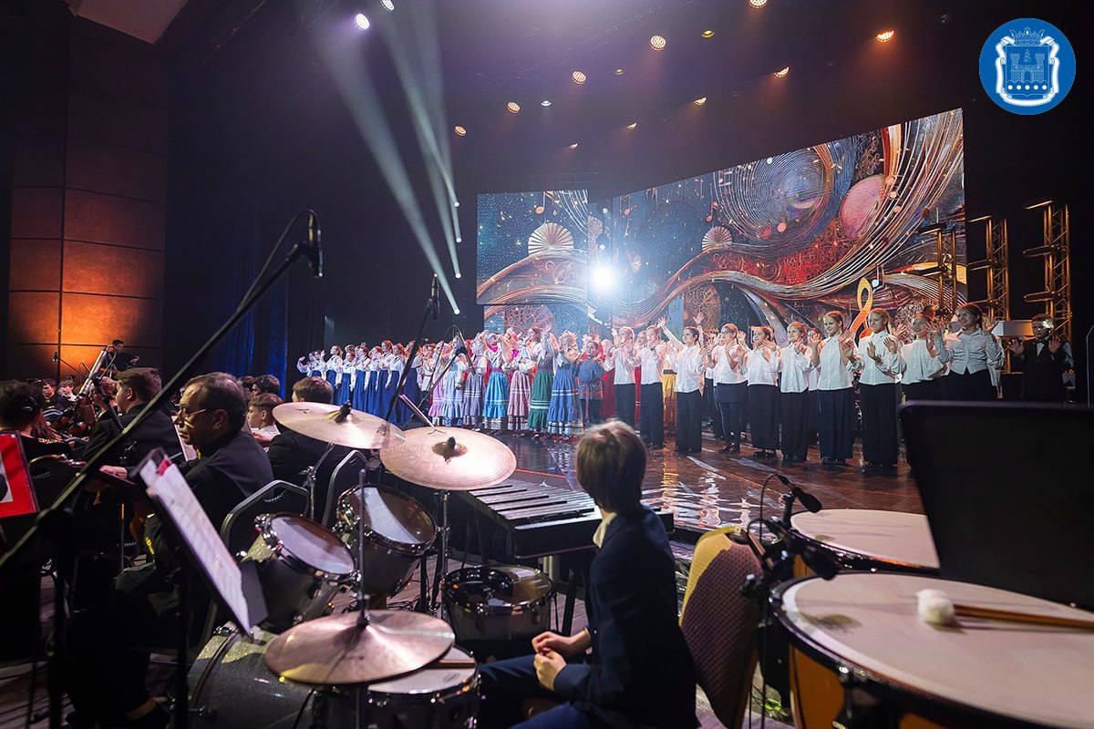 В светлогорском «Янтарь-Холле» прошла церемония награждения «Одарённые дети – надежда России!» В светлогорском «Янтарь-Холле» прошла церемония награждения «Одарённые дети – надежда России!»