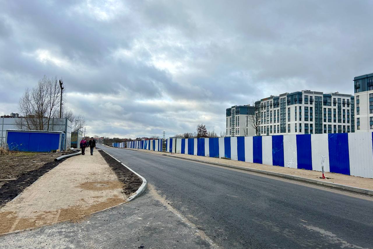 «Открыли для машин и пешеходов»: в Калининграде завершают строительство улицы Катериничева «Открыли для машин и пешеходов»: в Калининграде завершают строительство улицы Катериничева