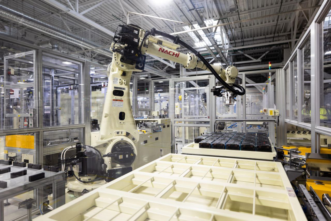 «Первая в стране»: как выглядит гигафабрика литийионных накопителей под Неманом «Первая в стране»: как выглядит гигафабрика литийионных накопителей под Неманом