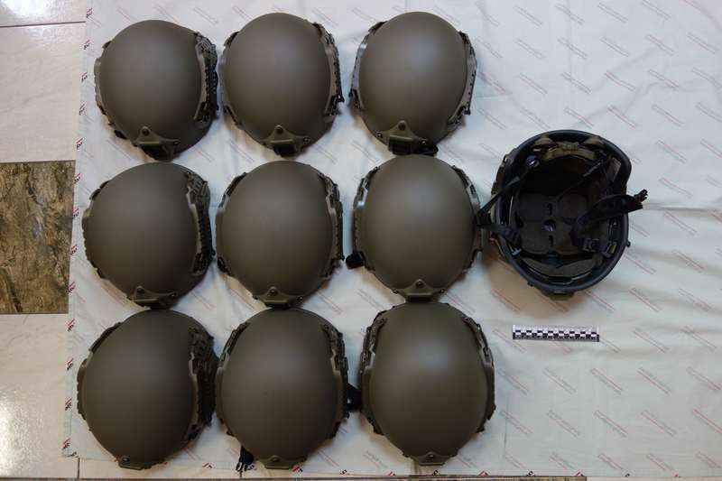 Латвиец завёз в Калининградскую область из Польши баллистические шлемы