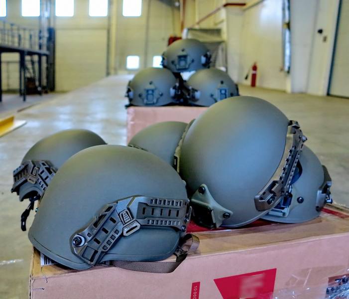Латвиец завёз в Калининградскую область из Польши баллистические шлемы Латвиец завёз в Калининградскую область из Польши баллистические шлемы