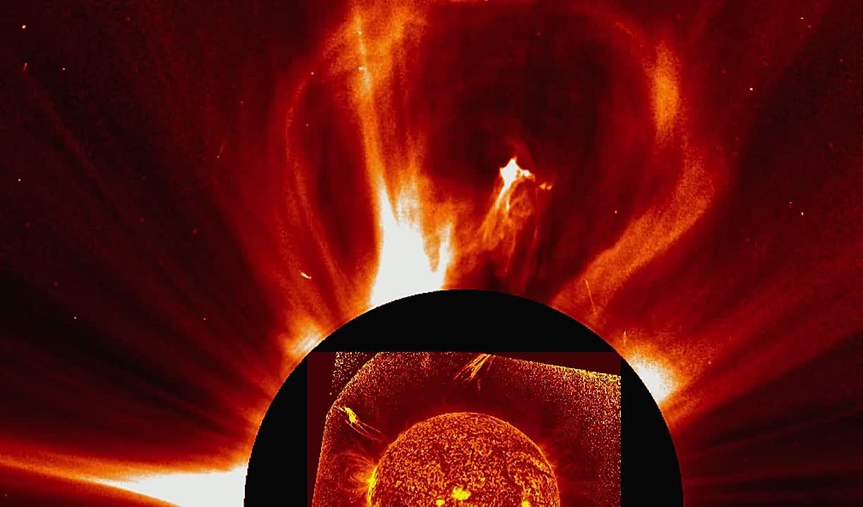 На обратной стороне Солнца «прячутся ануннаки с рептилоидами»