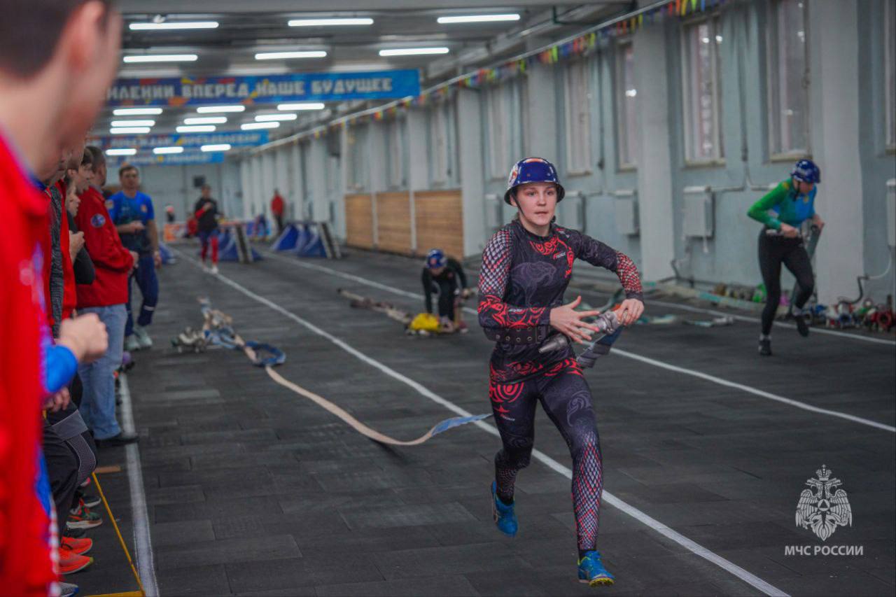 Команда Главного управления приняла участие во Всероссийских соревнованиях «Рождественские старты» Команда Главного управления приняла участие во Всероссийских соревнованиях «Рождественские старты»