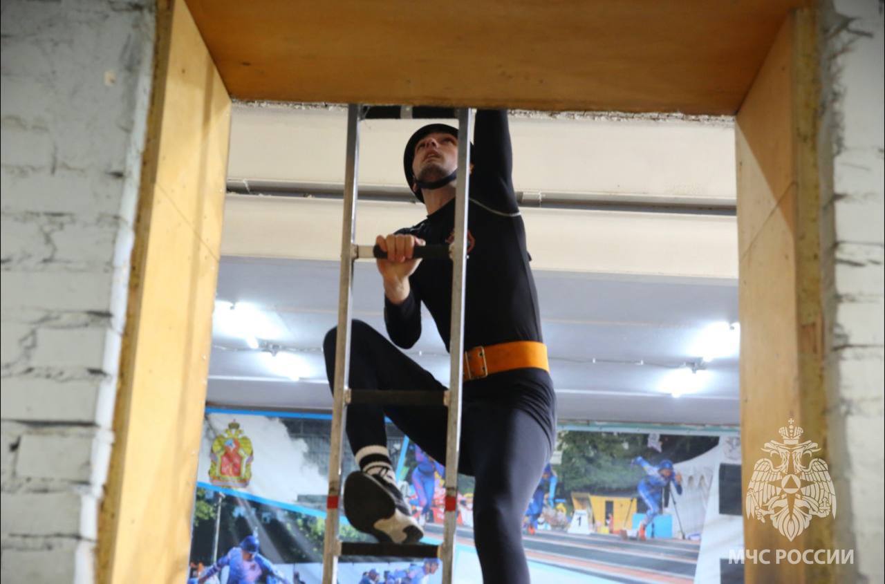 Команда Главного управления приняла участие во Всероссийских соревнованиях «Рождественские старты» Команда Главного управления приняла участие во Всероссийских соревнованиях «Рождественские старты»