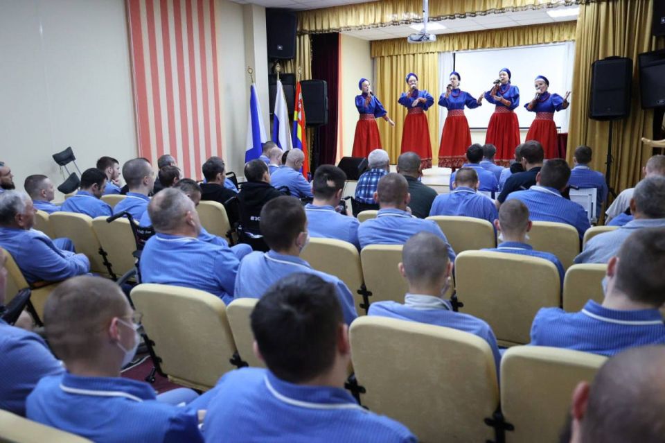 ����� �������: � ���������� ���������� ���������� �������� ������-������� ����������� ���������, � ������� ������ ��������� �� ������� ���� ��������� ���������