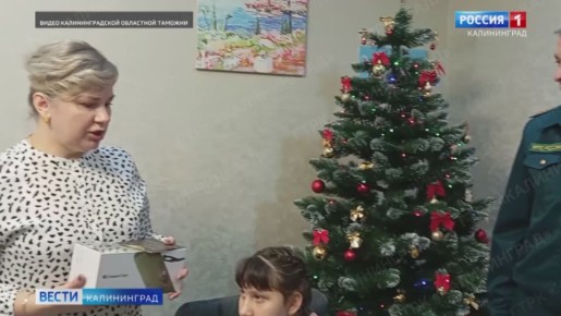 Умная колонка, чтобы зарядиться позитивом, и фрукты чтобы получить немного витаминов