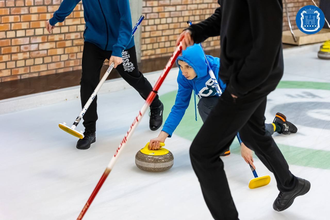 В Калининграде проходит чемпионат области по кёрлингу В Калининграде проходит чемпионат области по кёрлингу