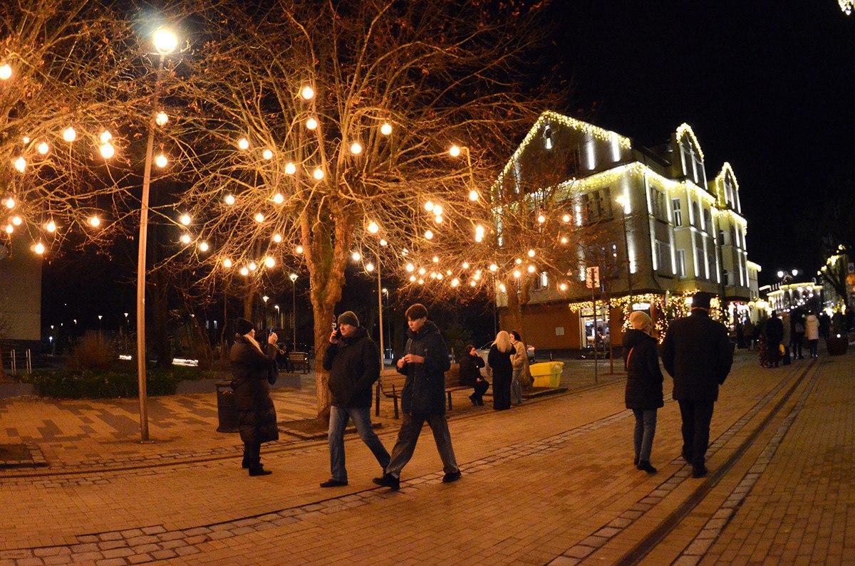 Под Новый год 2025/2026 в Зеленоградске - воплощение сказки на земле Под Новый год 2025/2026 в Зеленоградске - воплощение сказки на земле