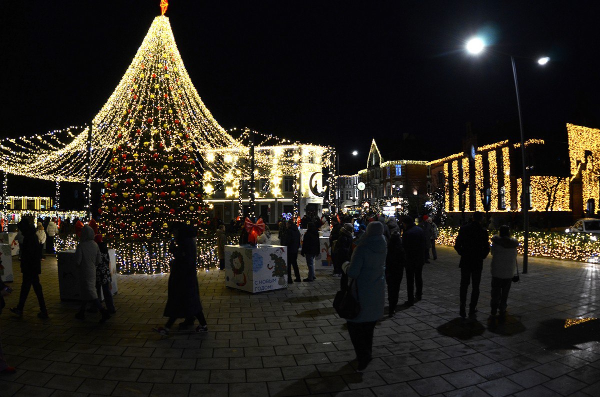 Под Новый год 2025/2026 в Зеленоградске - воплощение сказки на земле