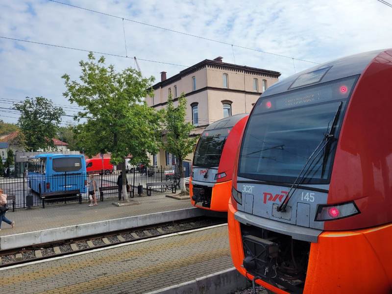 Из Калининграда к городам у моря запускают новогоднюю «ласточку»