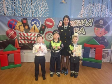 ��������� ��������� ���������������� �� ��� ������ "���������" ������� ������� � ���� ���� � ��������� ������������ ���������� �.������ ��������� "��� � �������", �������������� ���������� ��� ����� ���������������� �����...