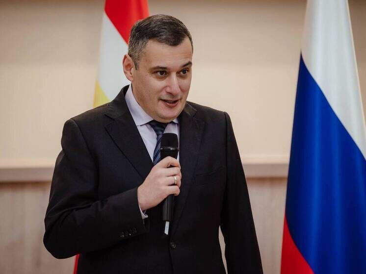 Губернатор Хинштейн: Прозрачность власти — ключ к успешному диалогу с гражданами