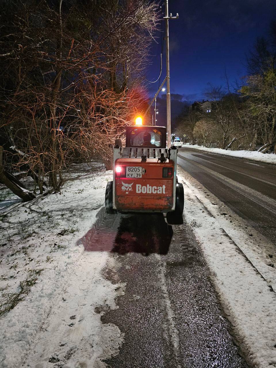 Елена Дятлова: Сложная ночь выдалась у "Чистоты” - холод, заряды снега и ледяной крупы, порывистый штормовой ветер Елена Дятлова: Сложная ночь выдалась у "Чистоты” - холод, заряды снега и ледяной крупы, порывистый штормовой ветер