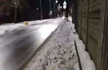 В Калининграде показали самый непролазный тротуар