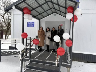 В посёлке Лазовское Гурьевского округа состоялось торжественное открытие нового модульного фельдшерскоакушерского пункта