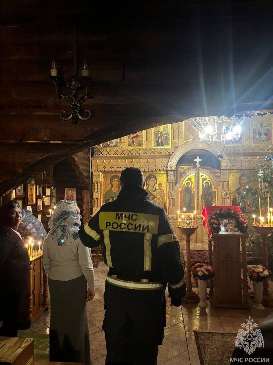 Встретили Рождество без происшествий Встретили Рождество без происшествий