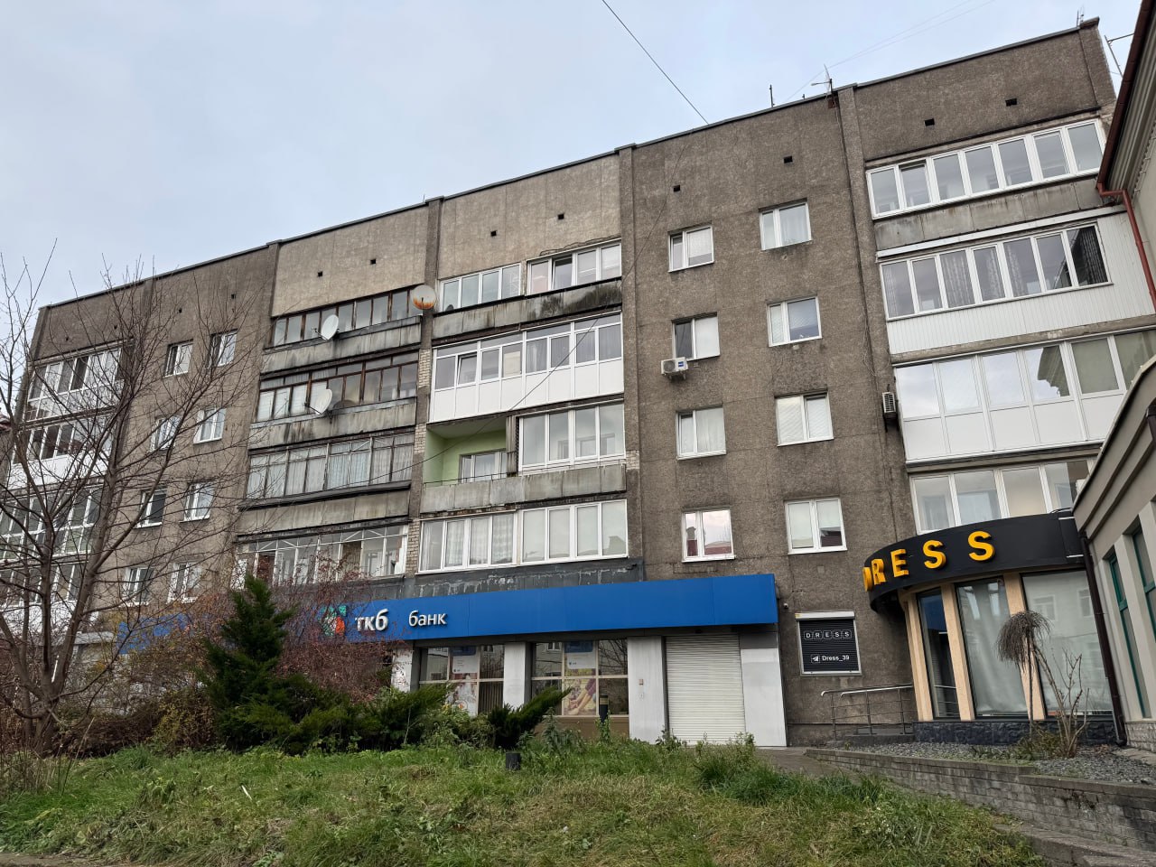 Главный фасад пятиэтажного дома №72-72А 1972 года постройки на проспекте Мира отремонтируют в этом году