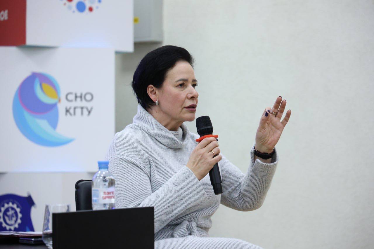 Елена Дятлова: В преддверии Дня российского студенчества встретилась со студентами Калининградского государственного технического университета Елена Дятлова: В преддверии Дня российского студенчества встретилась со студентами Калининградского государственного технического университета