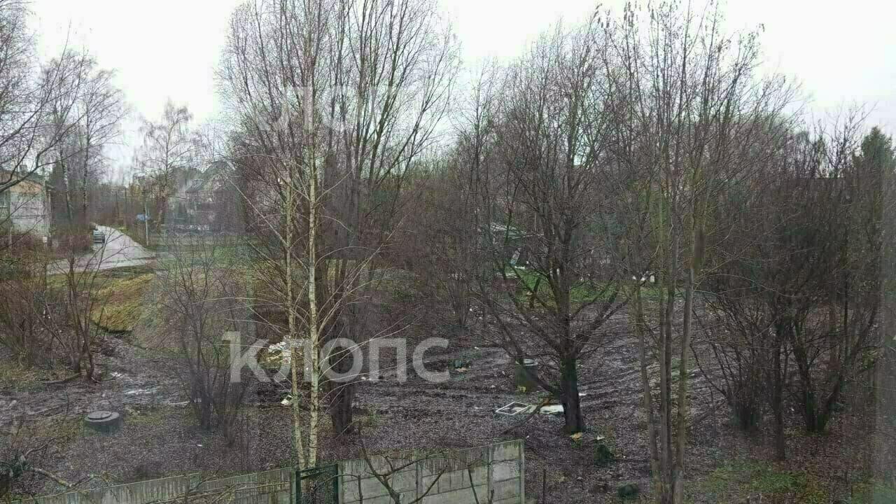 «Наши дома утонут в стоках»: в Калининграде под застройку урезали участки, которые люди обихаживали с послевоенных лет