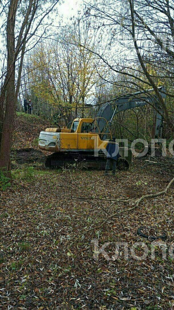 «Наши дома утонут в стоках»: в Калининграде под застройку урезали участки, которые люди обихаживали с послевоенных лет «Наши дома утонут в стоках»: в Калининграде под застройку урезали участки, которые люди обихаживали с послевоенных лет