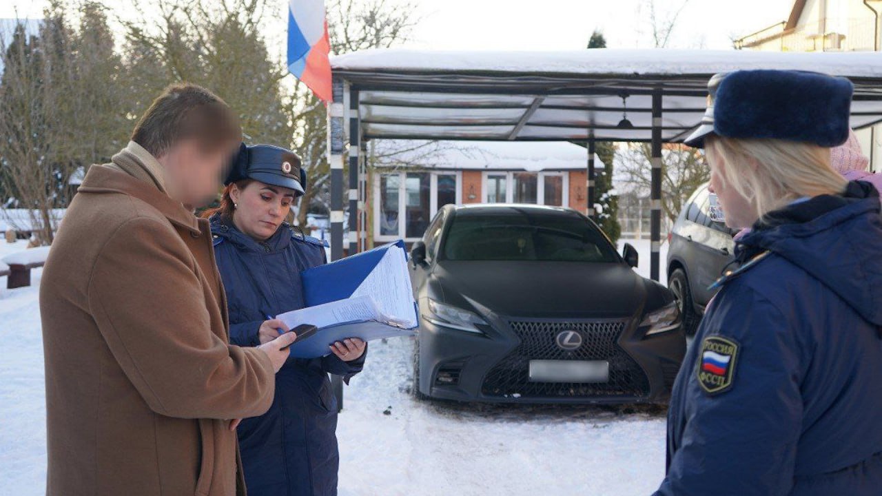 В Калининграде мужчина, накопивший двухмиллионные долги по налогам и арендной плате, временно лишился автомобиля В Калининграде мужчина, накопивший двухмиллионные долги по налогам и арендной плате, временно лишился автомобиля