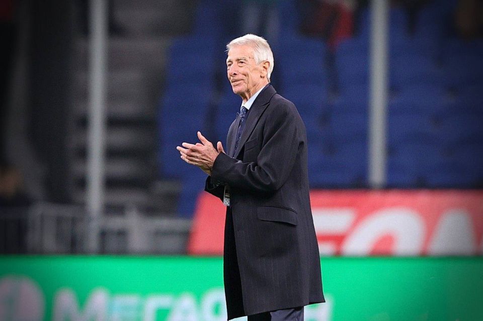 ������� ������ ��-1990 ���������� ������ �������� � ������ � 82 ����