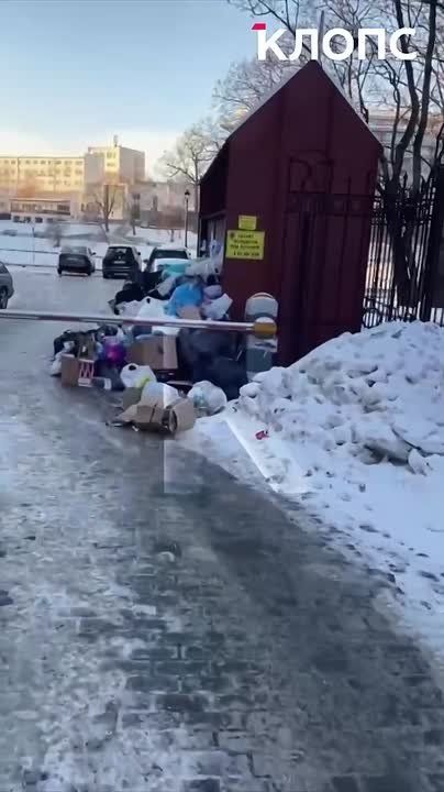 ����� ������������ ������� �� ���� � ������ � �������� ������