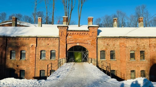 ����� ������� ���� ������������ � ������� ������� III� � ��������� � ��������