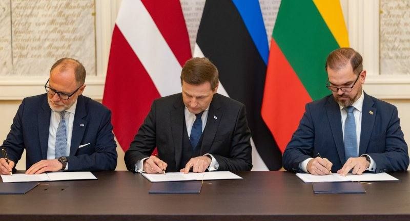 Гордые прибалты договорились оборонять друг друга