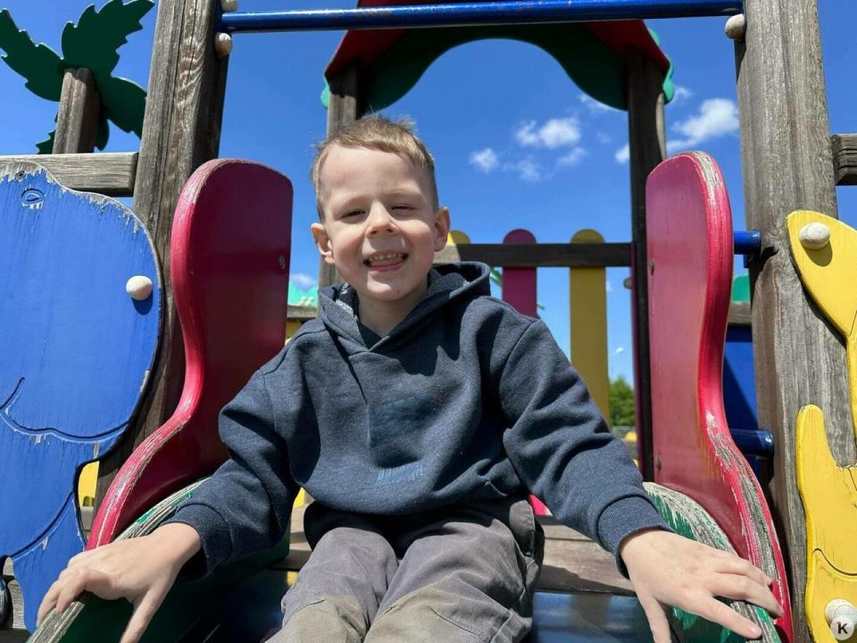 ��� 6-������ ������ �� ������������ ��������� �� ����� ������ � ��������