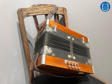 В Гусевском музее хранится уникальный экспонат – гармонь бойца Красной Армии