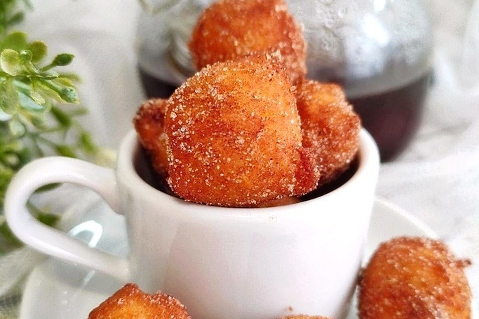 Вкуснейшие яблочно-йогуртовые пончики на каждый день