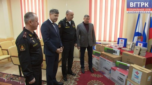 В канун дня Защитника Отечества депутаты Законодательного собрания навестили раненых бойцов