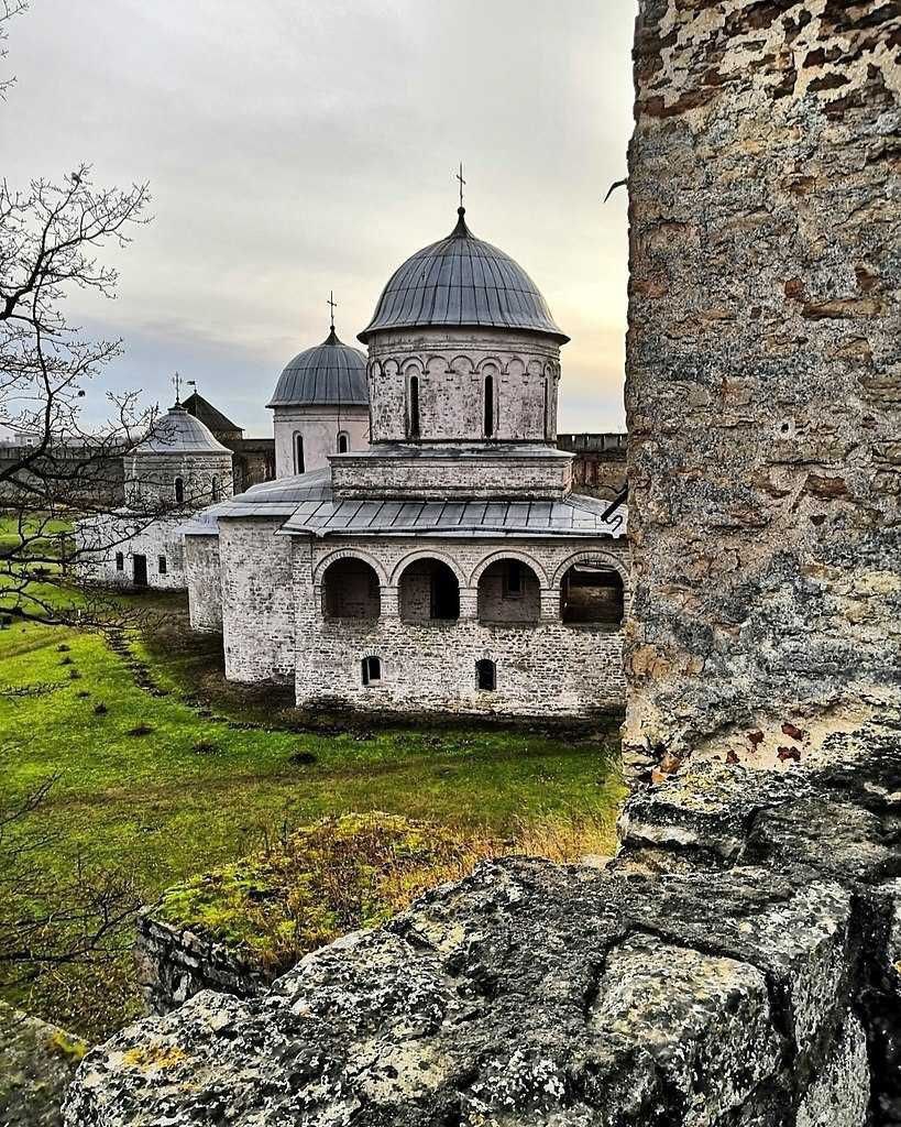 Я продолжаю традицию ночных прогулок Я продолжаю традицию ночных прогулок