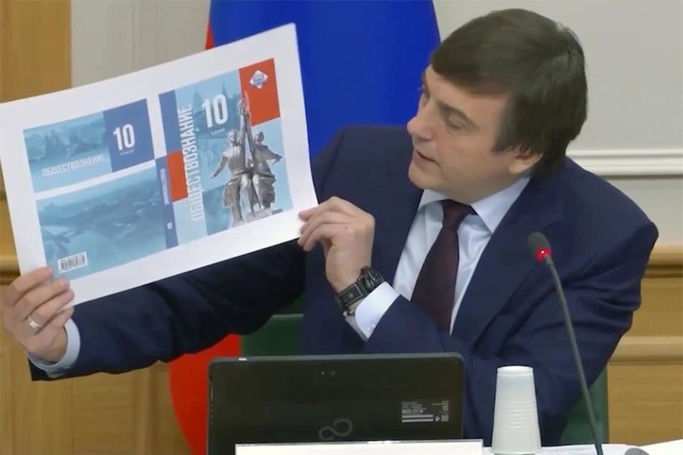 � 1 �������� �������������� ����� ��������� ������ � 9-11-� �������