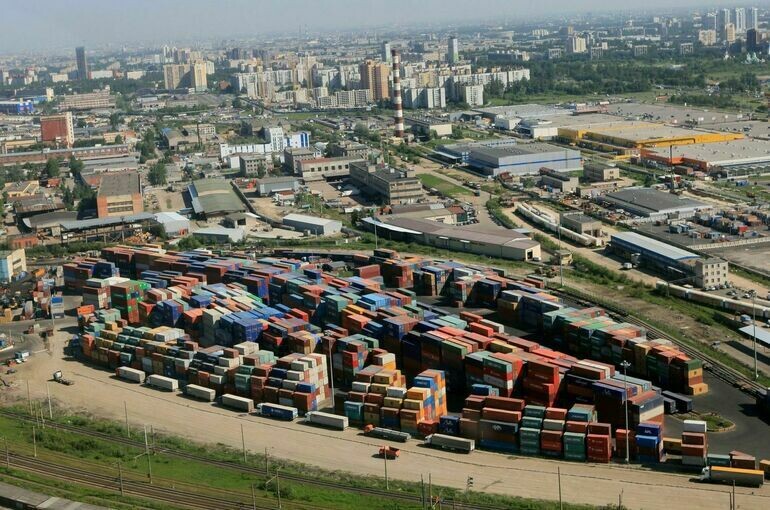 Собственникам грузов могут дать право на компенсацию от перевозчиков