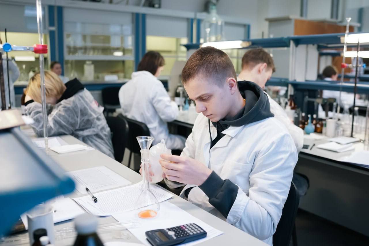 Беспрозванных назвал самые популярные предметы у калининградских выпускников на ЕГЭ