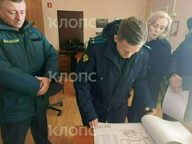 Прокуратура намерена обратиться к властям по поводу аварийного состояния Дома культуры посёлка Петрово Гурьевского района