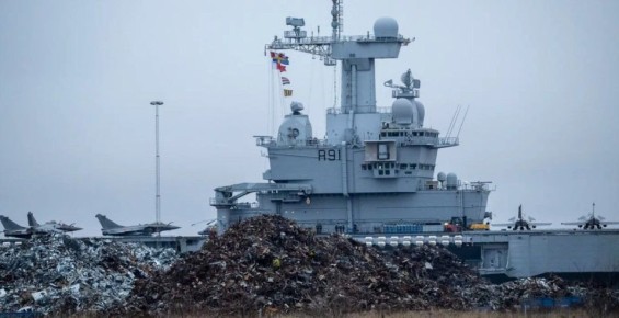 24 ������� � �������� ���� ����� ������ ������� ������������ ����� ������� ��������� R91 Charles de Gaulle