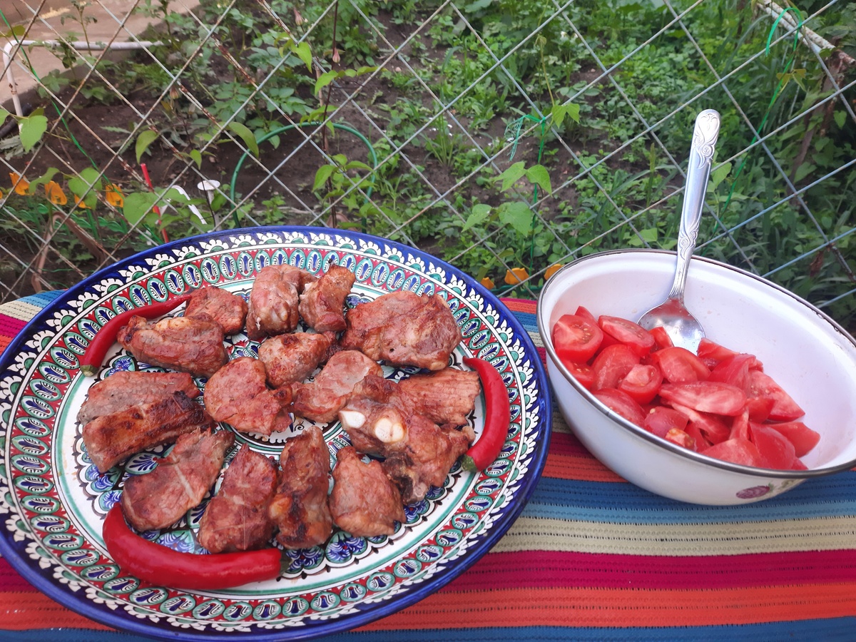 Как приготовить идеальный шашлык на даче: секреты и рецепты