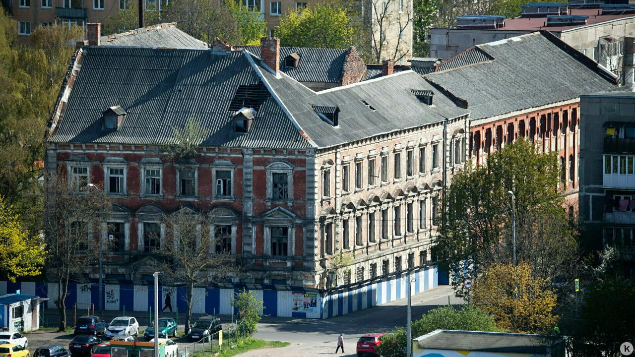 Власти Калининградской области планируют расширить Музей янтаря, приспособив под его экспозицию здание Кёнигсбергской государственной янтарной мануфактуры 1899 года постройки