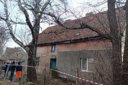 В Приморье обрушились перекрытия старинного дома