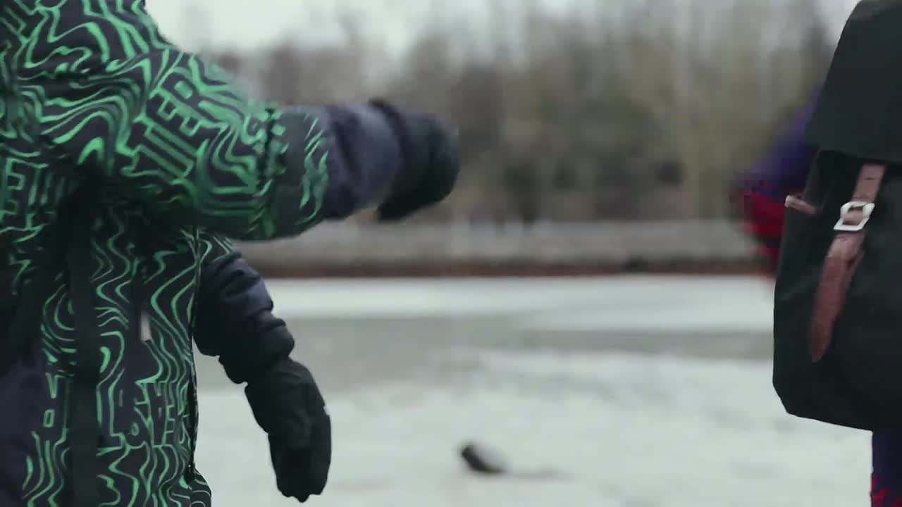 МЧС России предупреждает: выходить на лёд – опасно для жизни!