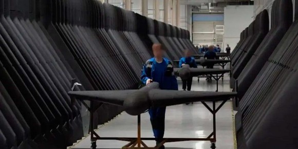 Сергей Лебедев: Почти 1000 «Гераней»: демонстрация нового уровня давления